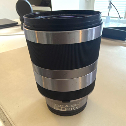 Sony sel18200 200mm - sony,
