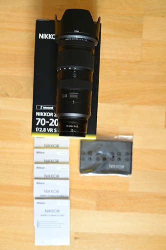 Nikon nikkor 200mm 8 vr - nikon, z