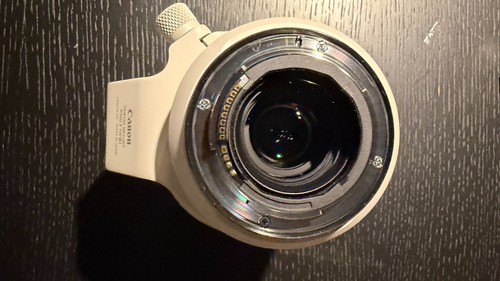 Canon 200mm 8 l - rf, f/2,8